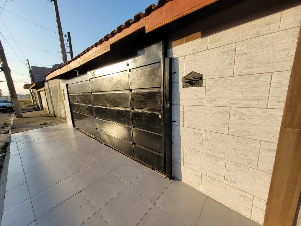 Imagem Casa à venda 2 Quartos, 2 Vagas, 221M², Conjunto Habitacional Terra dos Ipês II (Fase II), Pindamonhangaba - SP