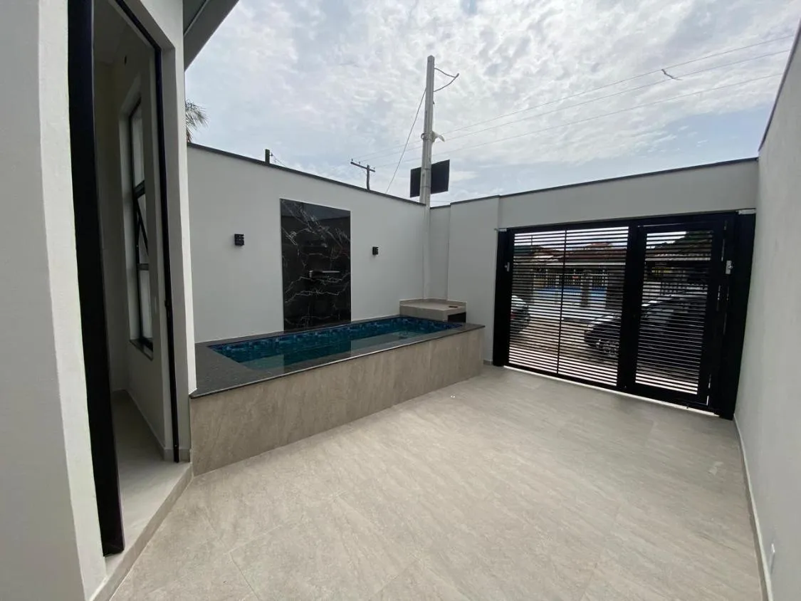 Imagem CASA NOVA COM PISCINA À VENDA NO ITAÓCA EM MONGAGUÁ FINANCIAMENTO BANCÁRIO