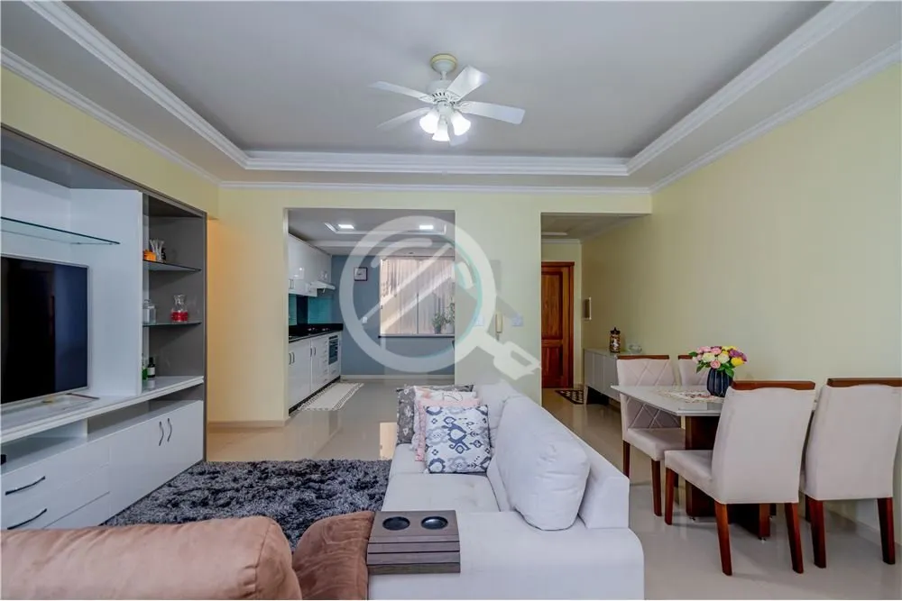 Imagem Apartamento Reformado e Espaçoso em Ótima Localização Você acaba de encontrar o seu novo lar! E...