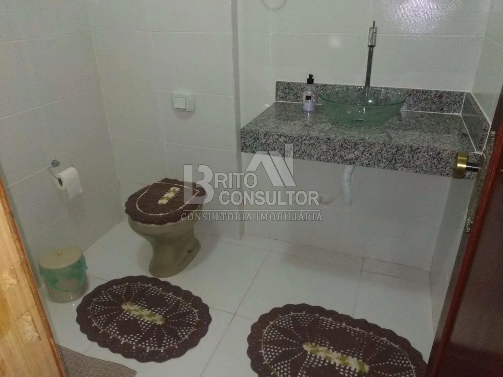 Imagem Vendo Linda Casa Duplex no Bandeirantes, 2 Qts, Suíte, Vaga, Terraço, churras, 157 m² Bandeirantes-São Gonçalo