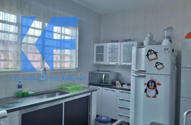 Imagem Seja bem-vindo ao seu novo lar! Apresentamos um imóvel encantador que vai conquistar você e sua família. Com uma sala ampla e aconchegante, você ter