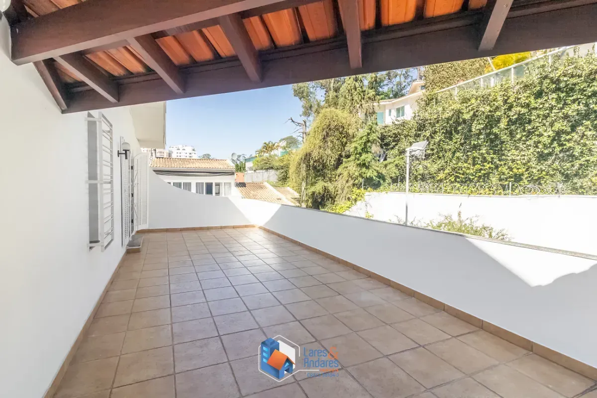Imagem Casa para venda em Vila Morumbi com 4 quartos, sendo 2 suítes, 374m²