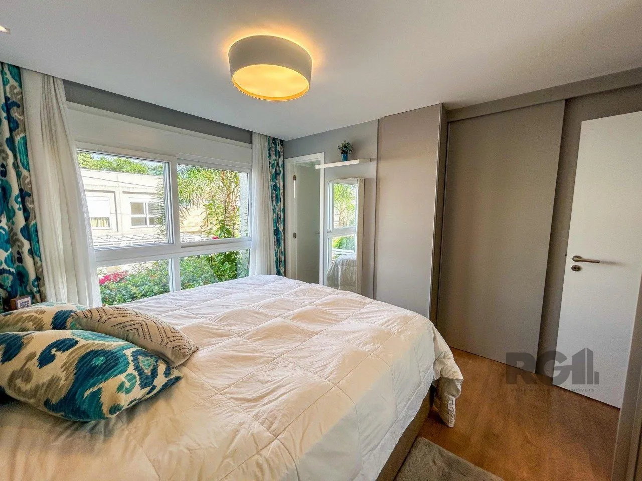 Imagem Casa Condominio para Venda - 156,84m², 3 dormitórios, todos suites, 2 vagas - Vila Nova