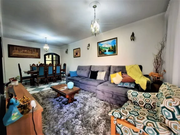 Imagem Casa para venda, com 3 dormitórios 200m² de área útil, 4 vagas, com Pisciana e espaço gourmet – Vila Talarico São Paulo.