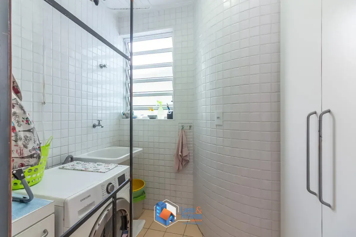 Imagem Sobrado para venda em Mirandópolis com 3 quartos, sendo 2 suítes, 234m²