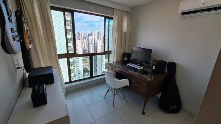 Imagem Apartamento com 4 Quartos à Venda, 130 m² em Boa Viagem - Recife