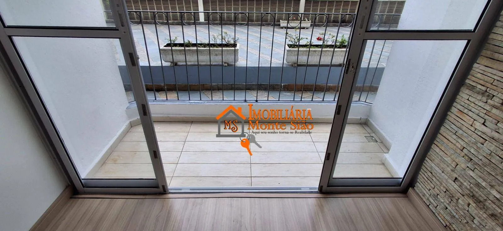 Imagem Apartamento à venda, 72 m² por R$ 400.000,00 - Gopoúva - Guarulhos/SP