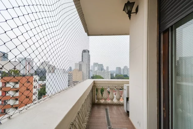 Imagem Apartamento à venda em São Paulo, Pinheiros, com 4 quartos, 246m2