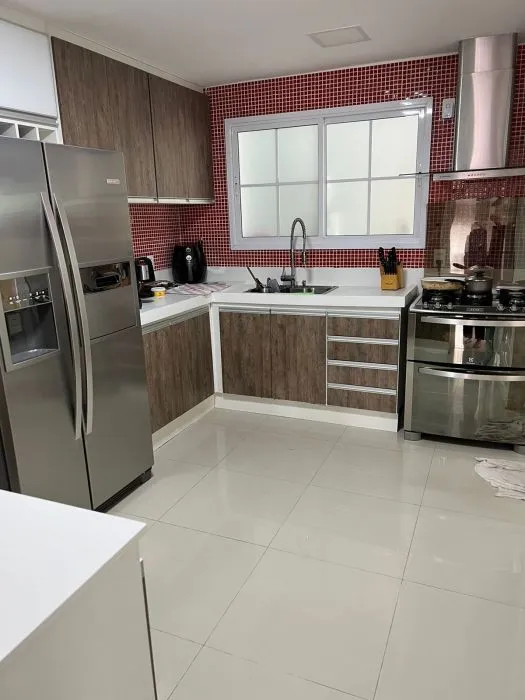 Imagem Jardins de Monet: casa triplex 260 m² e 4 quartos