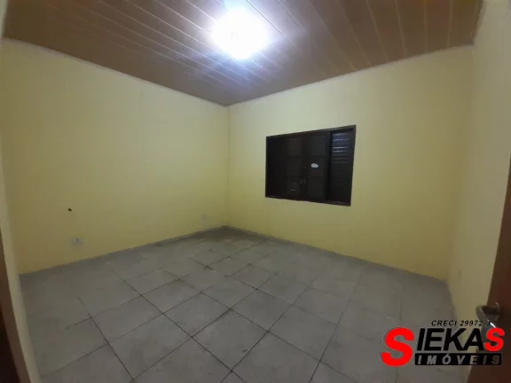 Imagem Aluguel de Casa na Penha de França - 2 quartos, 1 banheiro, 1 vaga de garagem e 50m² - São Paulo-SP