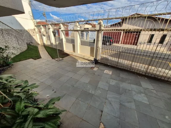 Imagem Casa à venda no Bairro Nossa Senhora da Abadia, Uberaba