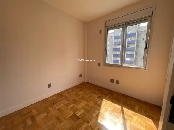 Imagem Excelente oportunidade: Apartamento de luxo com 3 suítes na Vila Nova Conceição, São Paulo-SP - 94m², 4 banheiros e vaga de garagem!