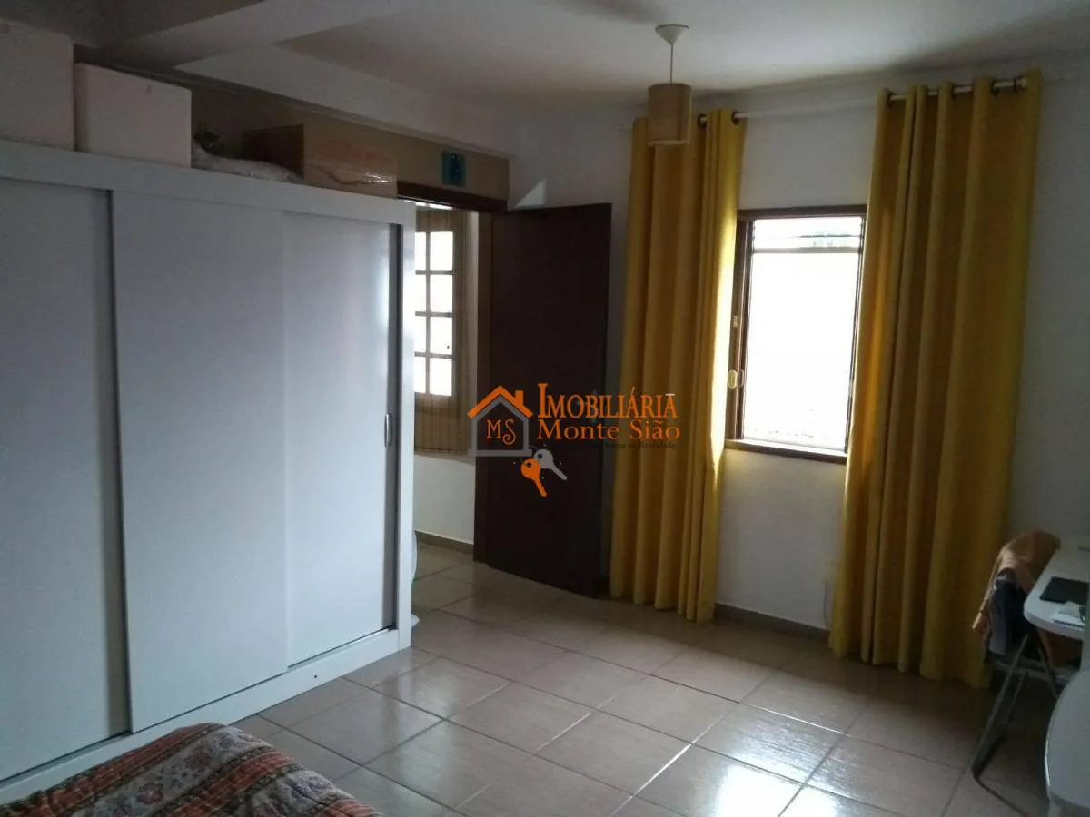 Imagem Casa com 3 dormitórios à venda, 176 m² por R$ 741.000,00 - Jardim Nova Taboão - Guarulhos/SP