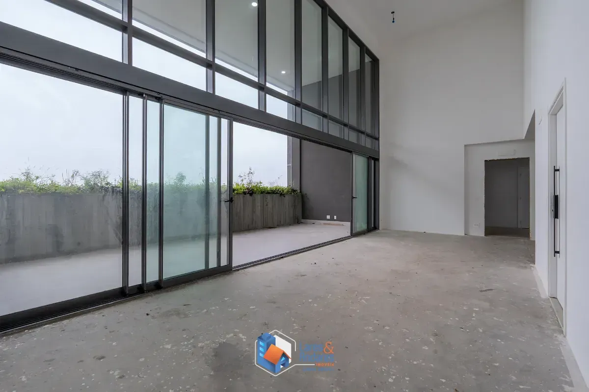 Imagem Duplex para venda em Panamby com 4 quartos, sendo 4 suítes, 422m²