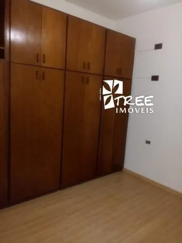 Imagem VENDA DE SOBRADO NO JORDANÓPOLIS, EM ARUJÁ/SP 318m², com 6 quartos, 2 suítes, 2 salas, cozinha c/planejados, despensa, edícula, 2 vagas. CONSULTE-NOS.