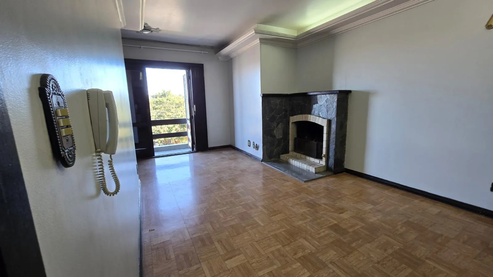 Imagem Duplex à venda em Caxias do Sul, Jardim das Hortências, com 3 quartos, 233.44m2