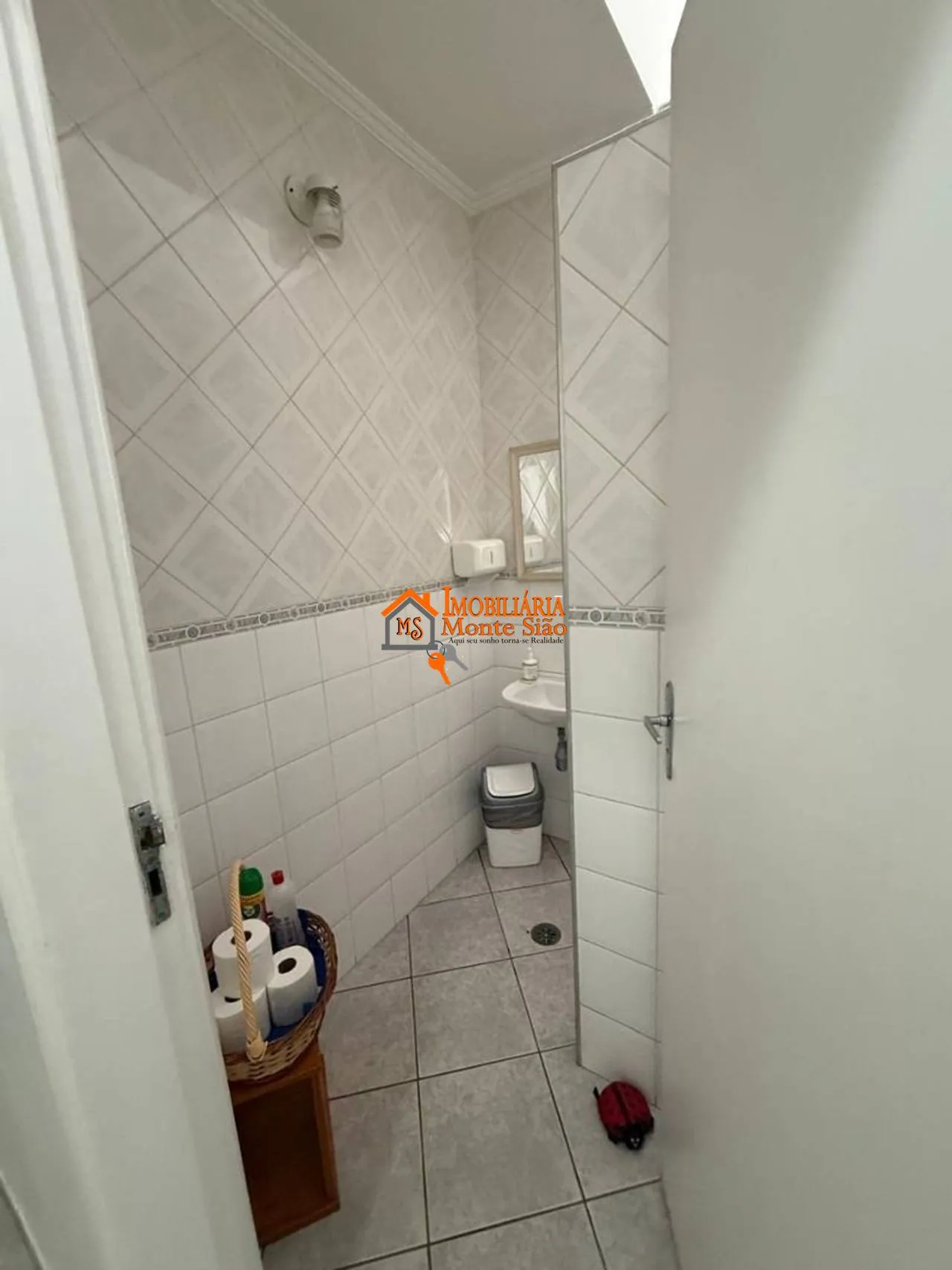 Imagem Sala para alugar, 14 m² por R$ 1.550,00/mês - Jardim Santa Mena - Guarulhos/SP