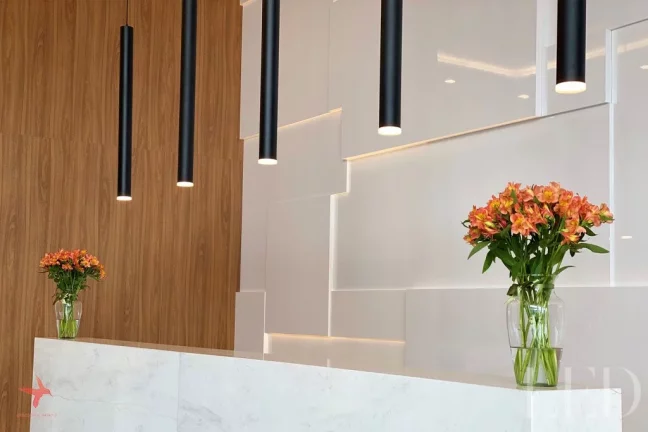 Imagem Sala Comercial para Locação em São Paulo-SP, Parque Industrial Tomas Edson: 1 Sala, 9 Banheiros, 14 Vagas, 555 m².