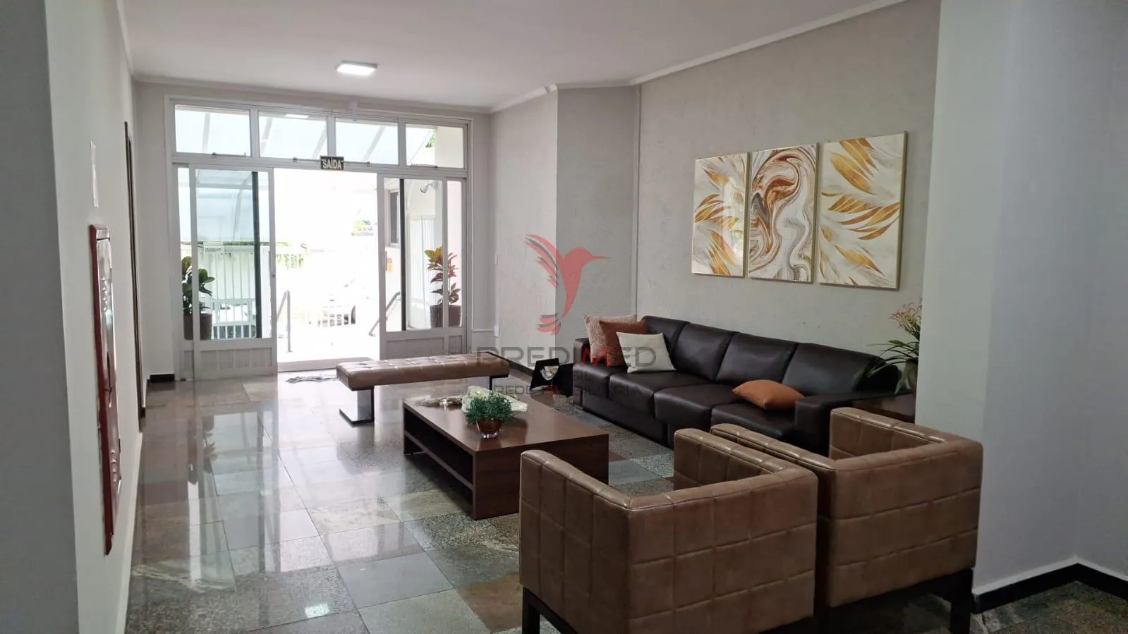 Imagem Vendo Apartamento com garagem coberta na Vila Monteiro