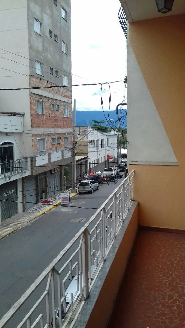 Casa à venda 4 Quartos, 1 Vaga, 261.6M², Centro, Aparecida - SP