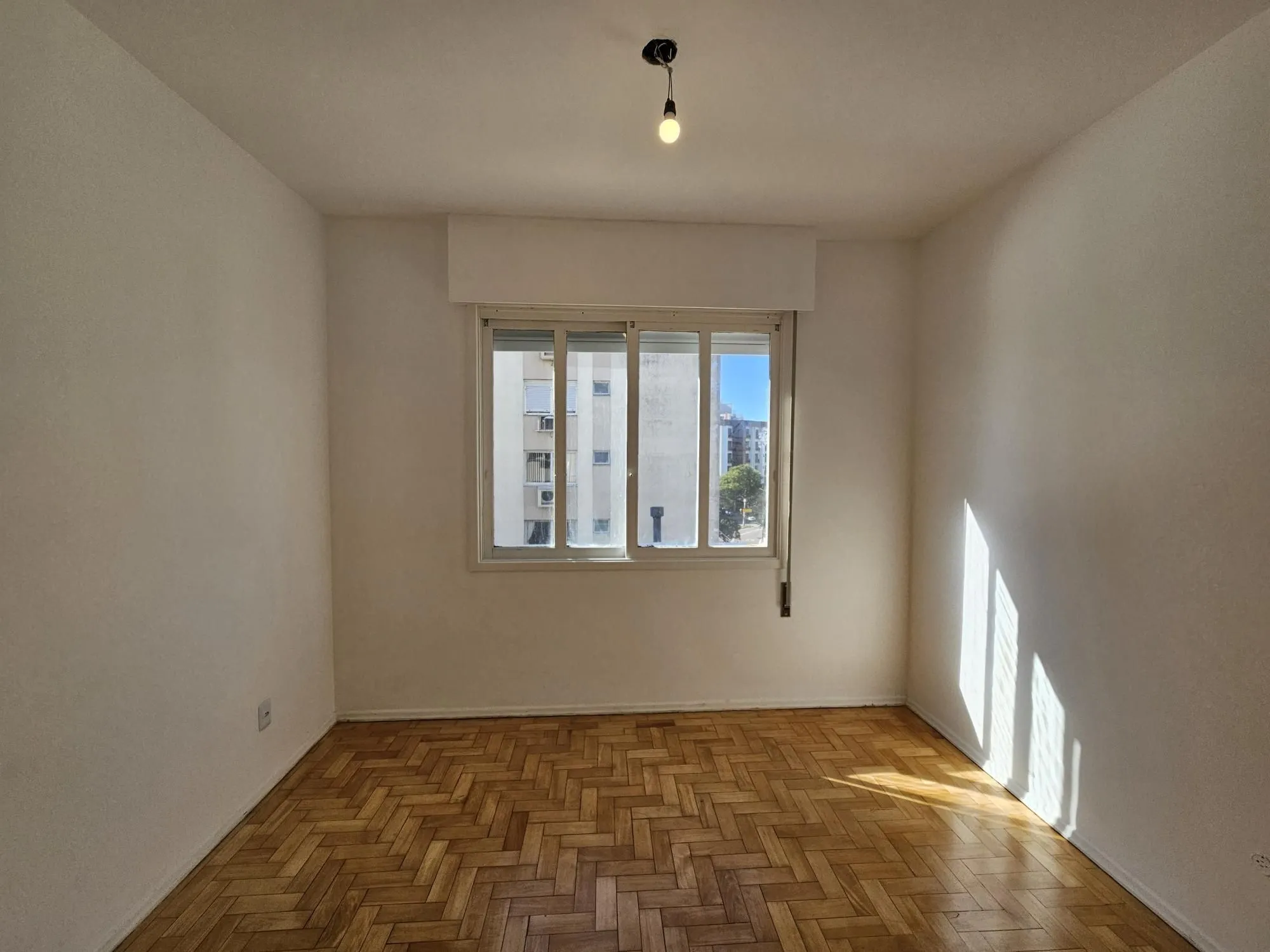Imagem Apartamento 2 dormitórios com elevador na Cristóvão