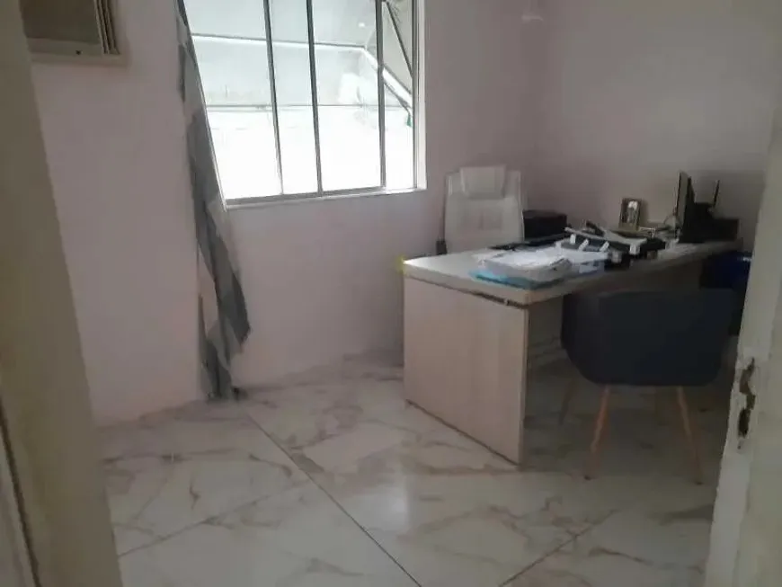 Imagem Cobertura para Venda em Rio de Janeiro, Praça Seca, 3 dormitórios, 2 banheiros, 2 vagas