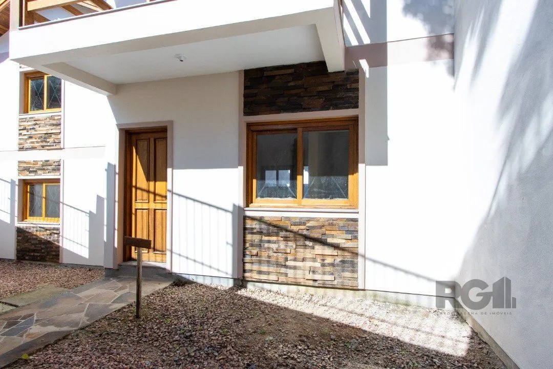 Imagem LINDA CASA EM CONDOMÍNIO JUNTO À NATUREZA