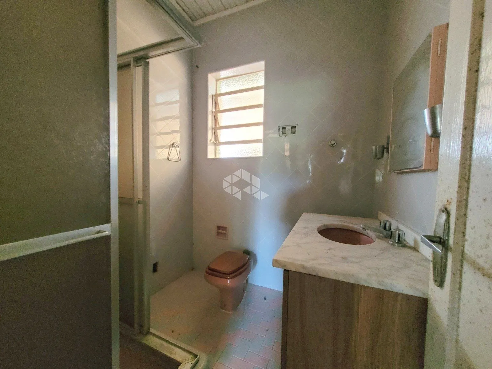 Imagem Duplex à venda em Porto Alegre, Jardim Botânico, com 3 quartos, 130m2