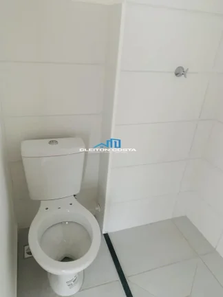 Imagem Apartamento para Locação em Feira de Santana, Muchila, 2 dormitórios, 1 banheiro, 2 vagas