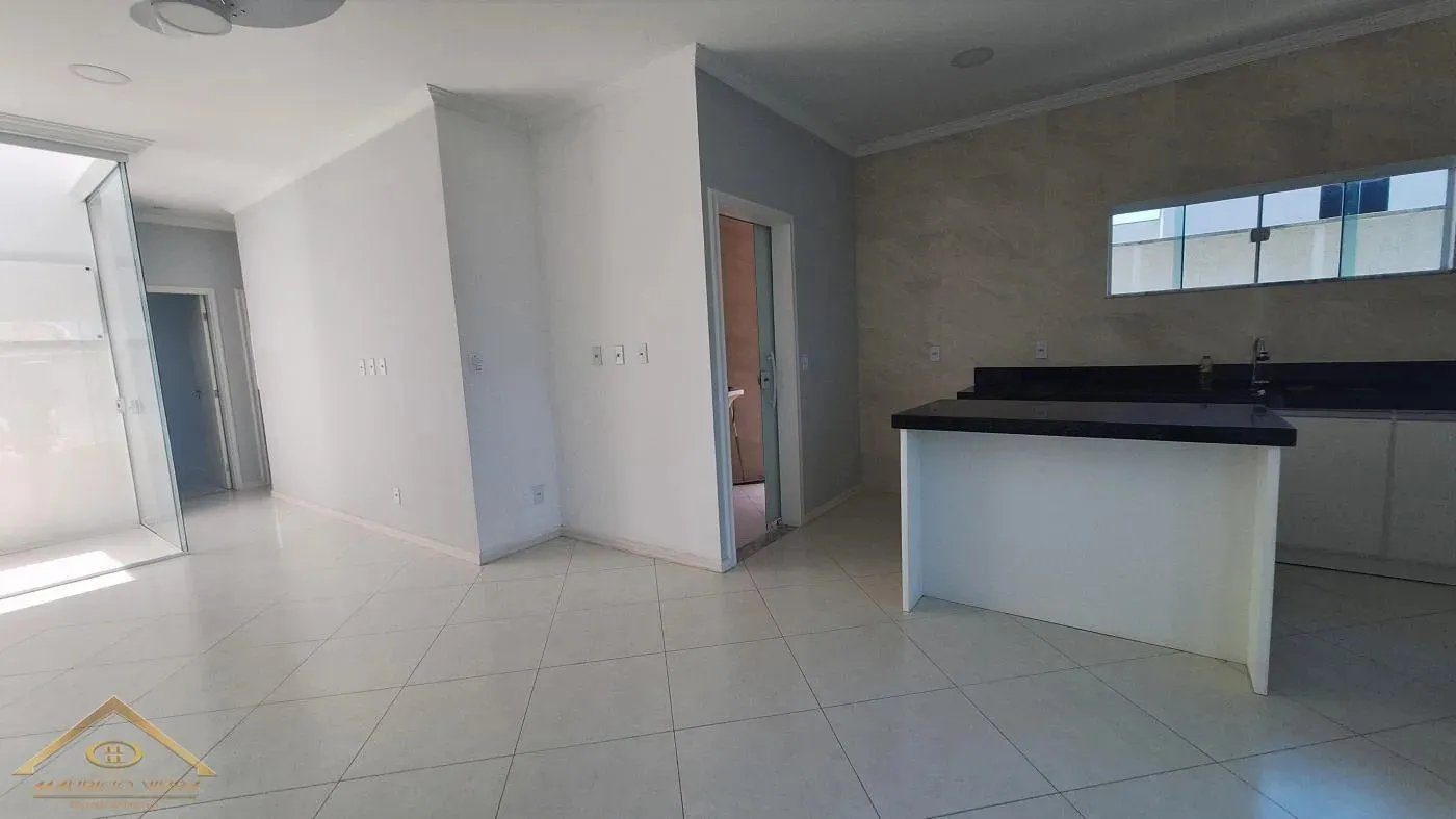 Imagem Casa para Venda em Cabo Frio / RJ no bairro Vila do Peró