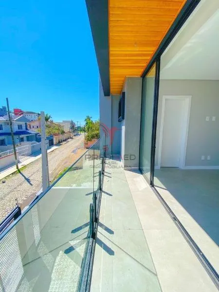 Imagem Casa 3 suítes 154m² 2 vagas Itacolomi Balneario Picarras/SC