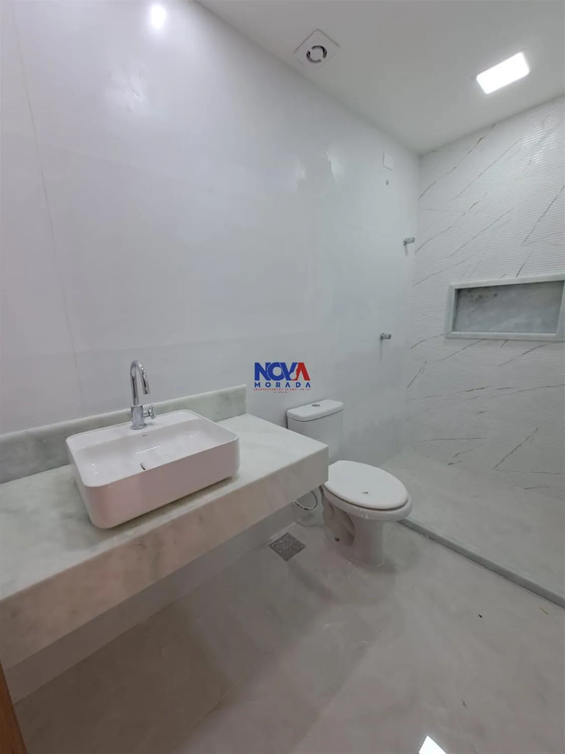 Imagem Casa com 2 quartos à venda em Vila Velha