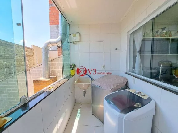 Imagem Sobrado a venda na Vila Matilde 3 Dormitórios sendo 3 Suítes, 5 Vagas, 180 m