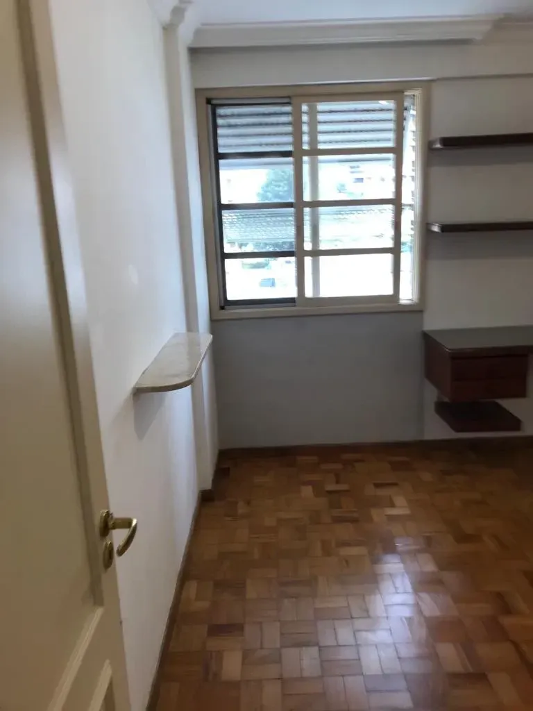 Imagem Apartamento com 2 Quartos à Venda, 80 m² em Cerqueira César - São Paulo