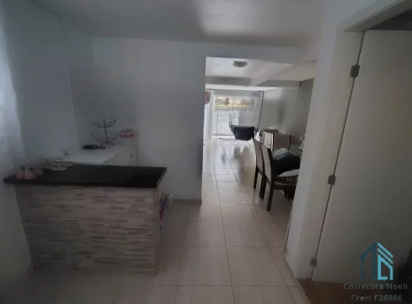 Imagem Chácara LINDA com 3.700m², Semi mobiliada, 03 quartos, churrasqueira, em Colombo - PR