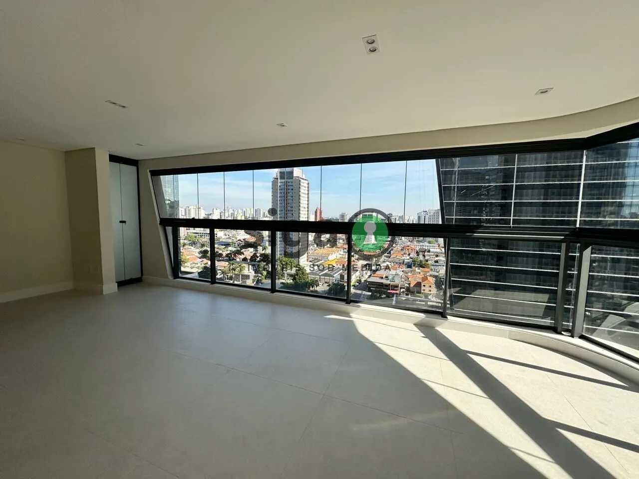 Imagem OPORTUNIDADE NO EZ PARQUE DA CIDADE 196m² 3 SUÍTES
