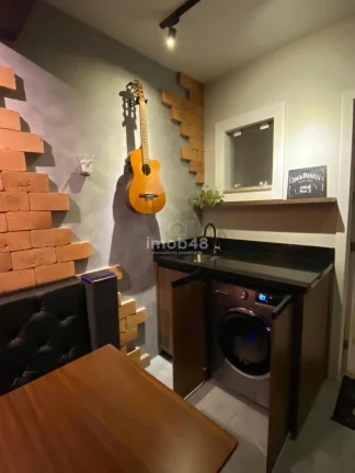 Imagem Sobrado em Forquilhas - 3 Dormitórios, 95m² por R$ 525 mil