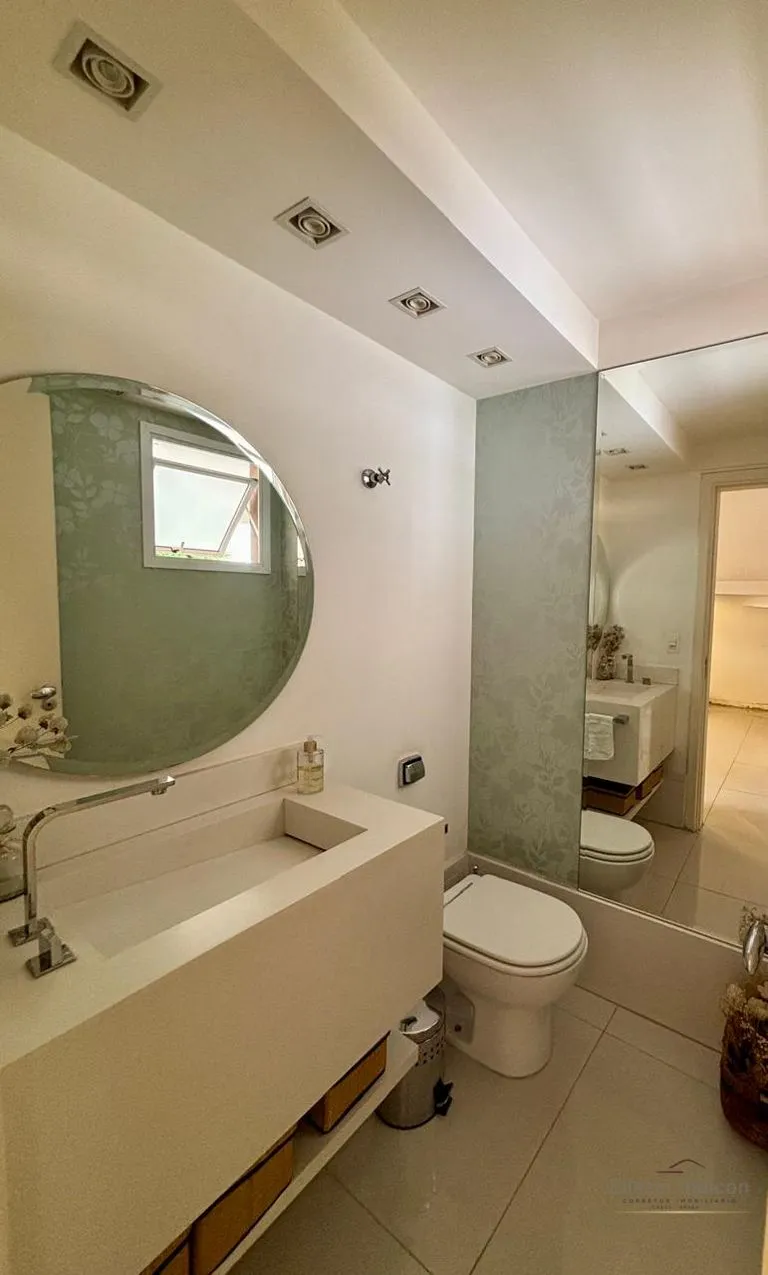 Imagem Casa à Venda em condominio fechado no Jardim Country Club, Poços de Caldas - MG