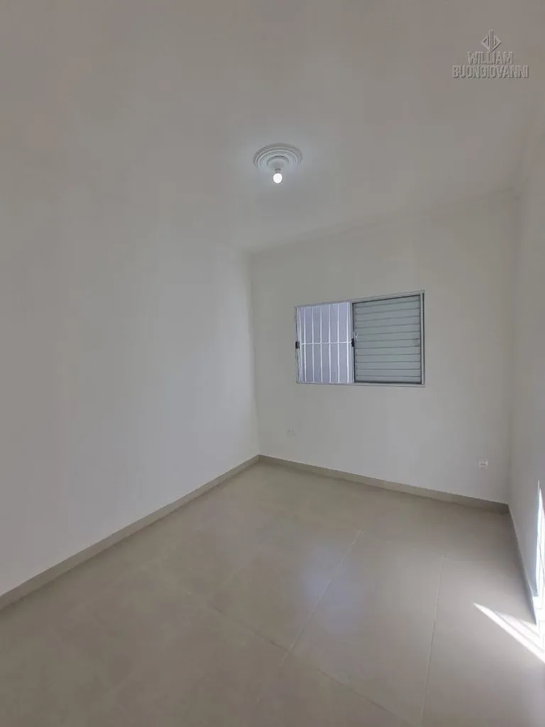 Imagem Casa térrea 2 dormitórios sendo 1 suíte no bairro Vila Mirim - Praia Grande