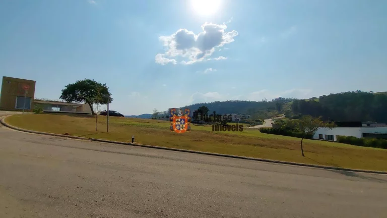 Imagem Belíssimo Terreno (Esquina) à venda, 1408 m² por R$ 1.150.000 - Fazenda Dona Carolina - Itatiba/SP