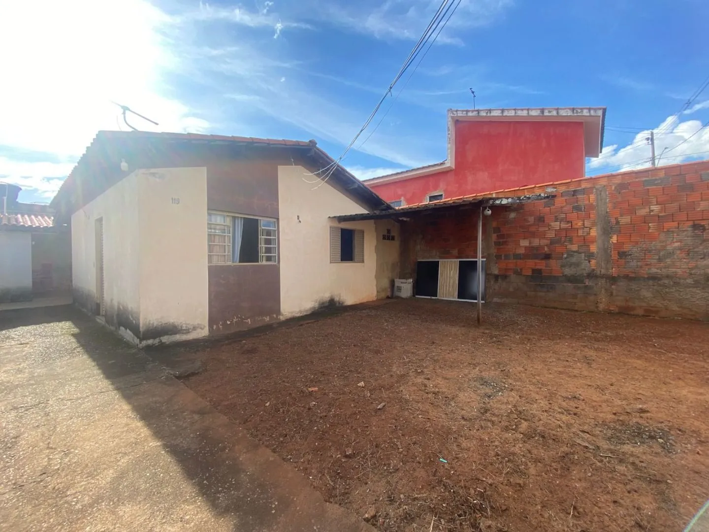 Foto do imóvel Casa com 2 dormitórios à venda, 89 m² por R$ 230.000,00 - Residencial Sorriso - Patos de Minas/MG