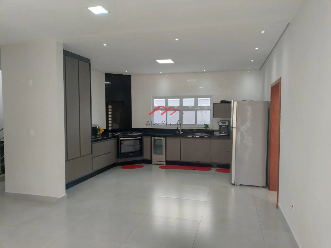 Imagem Sobrado em Condomínio para Venda em Hortolândia, Jardim Green Park Residence, 3 dormitórios, 3 suítes, 5 banheiros, 4 vagas