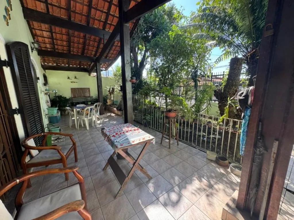 Imagem CASA COM 224,00 m² - FLÓRIDA - PRAIA GRANDE SP