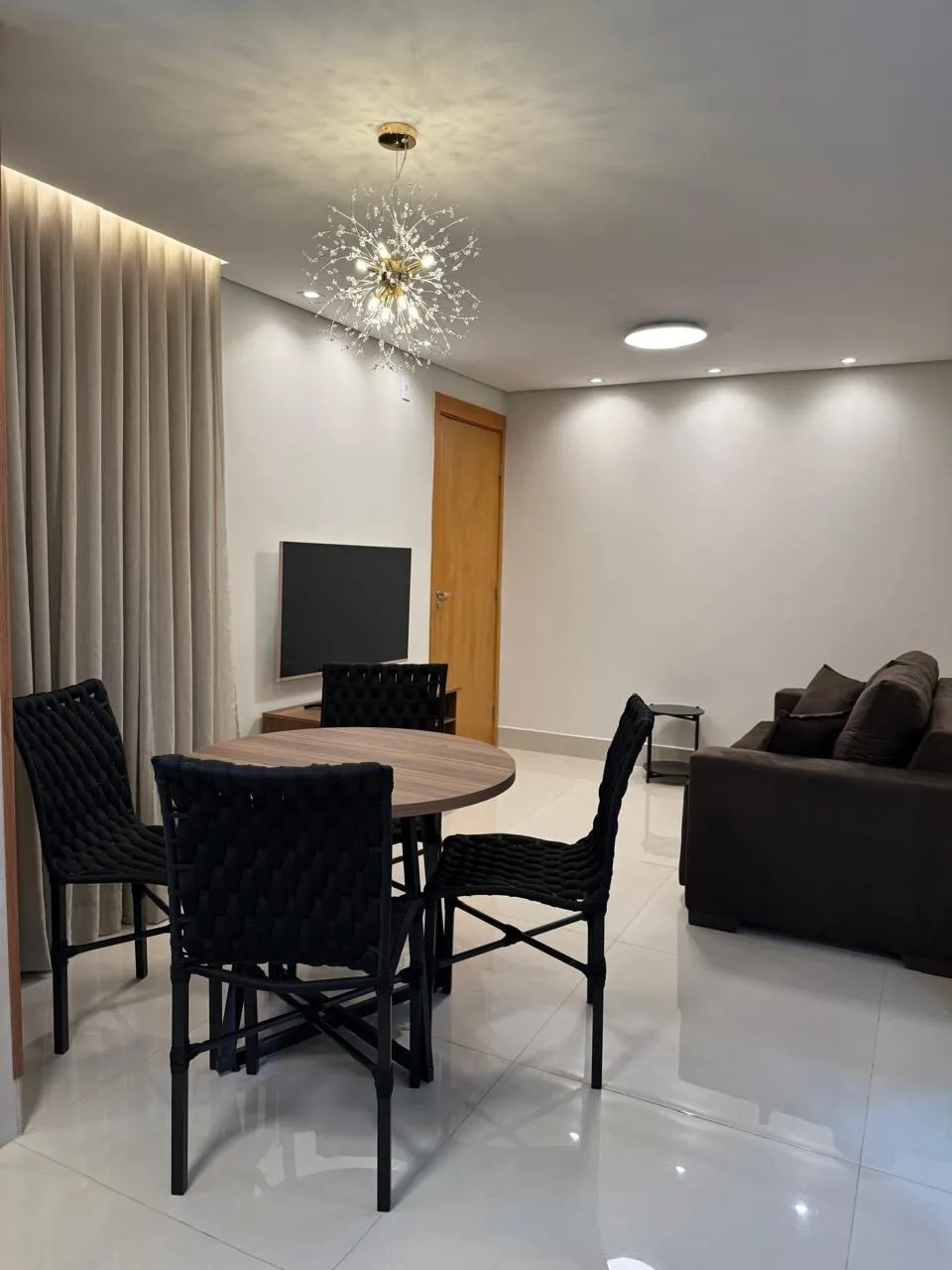 Imagem APARTAMENTO MOBILIADO - 2 QUARTOS, CONDOMÍNIO CHAPADA DOS PAMPAS