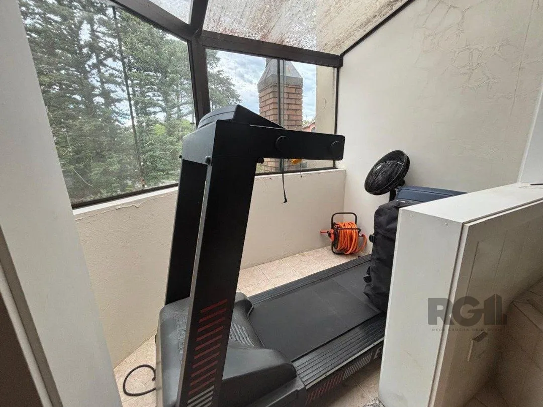 Imagem Sobrado de Alvenaria em Condominio no bairro Nobre de Gramado