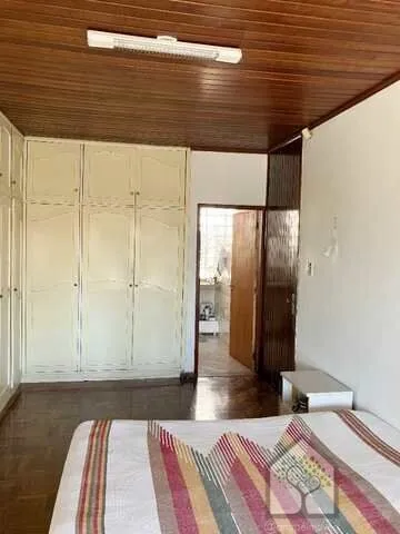 Imagem Casa 4 Quartos com 3 Suítes e Piscina em Coqueiros, Florianópolis