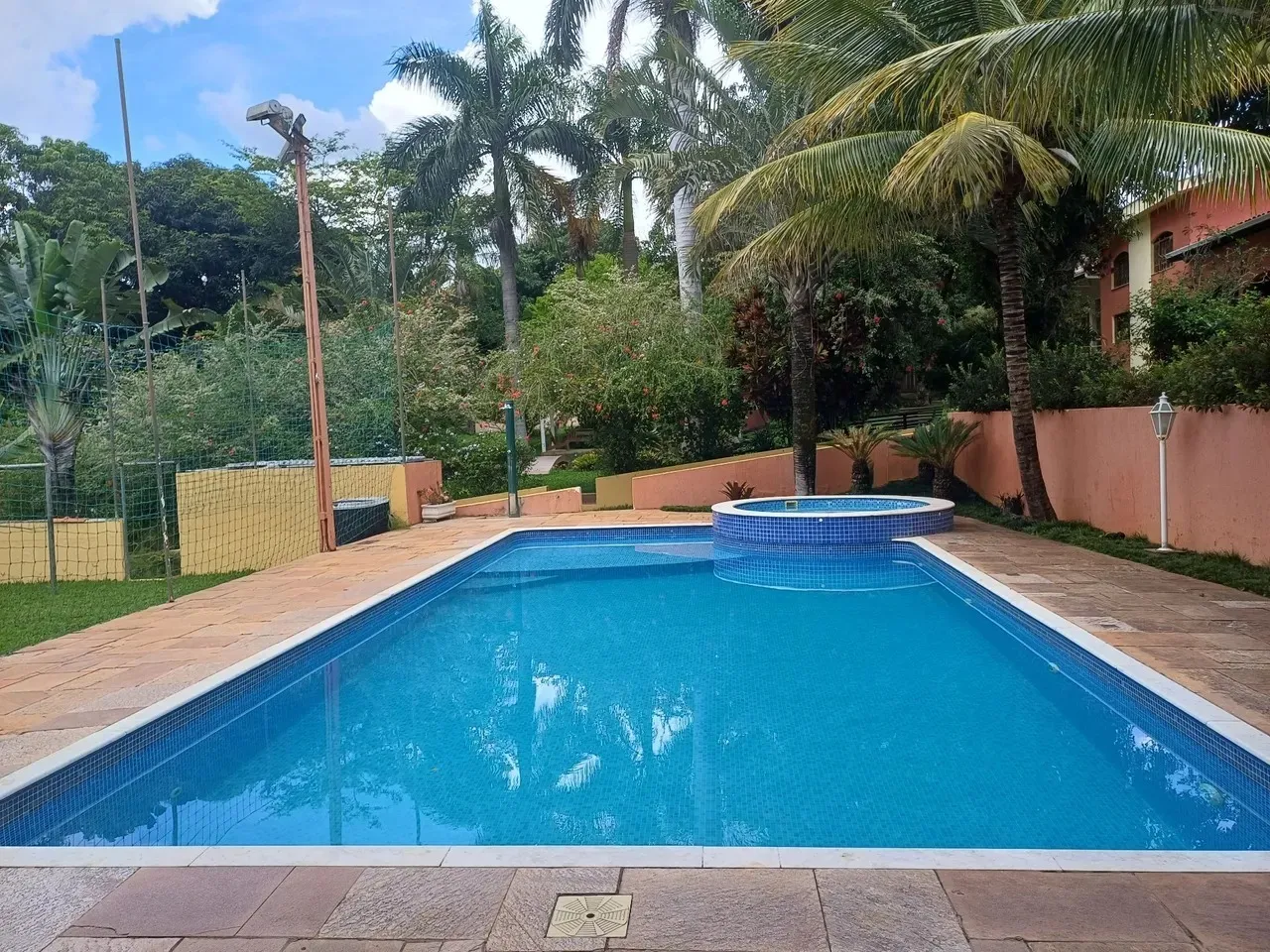 Imagem Chácara de luxo com 6 quartos e 6 suítes no Recanto São Manoel II em Salto de Pirapora-SP: aproveite já!