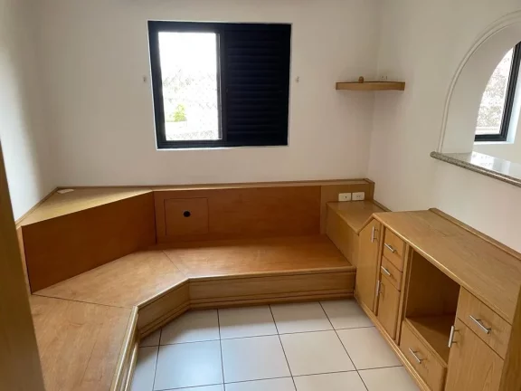 Imagem Jardim da Saúde | 5 domitórios sendo 3 suítes | 3 vagas | 196m²
