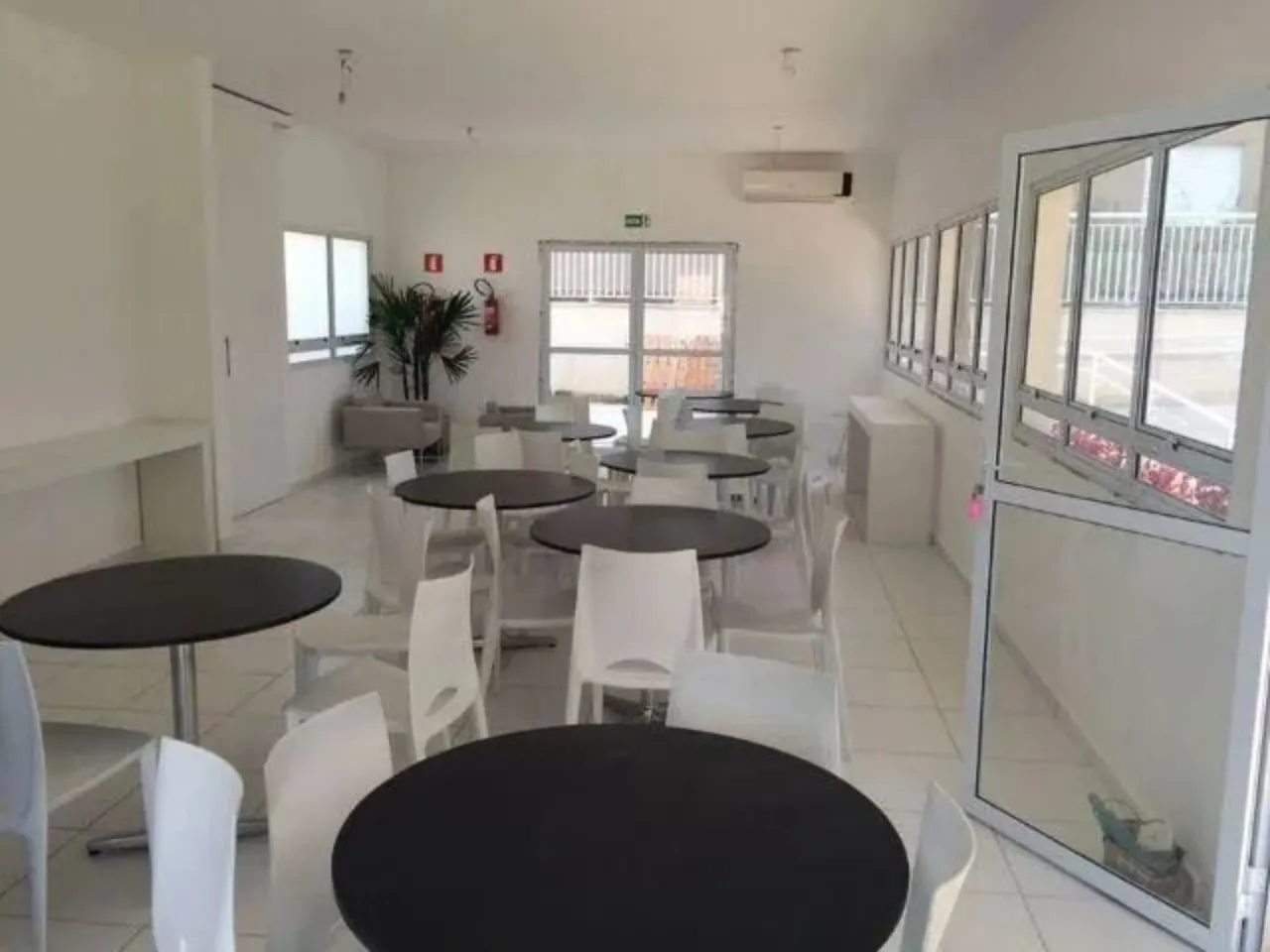 Imagem Aluguel de Apartamento na Vila Progresso, Sorocaba-SP: 2 Quartos, 1 Sala, 1 Banheiro, 1 Vaga de Garagem - 52m²!