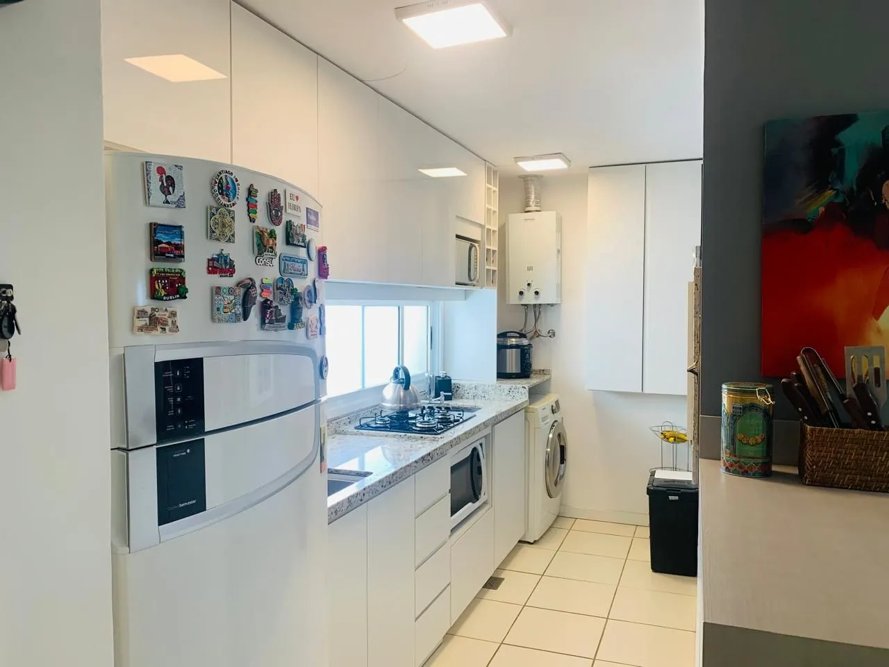 Imagem Apartamento no bairro Camaquã de 2 dormitórios vaga e infra